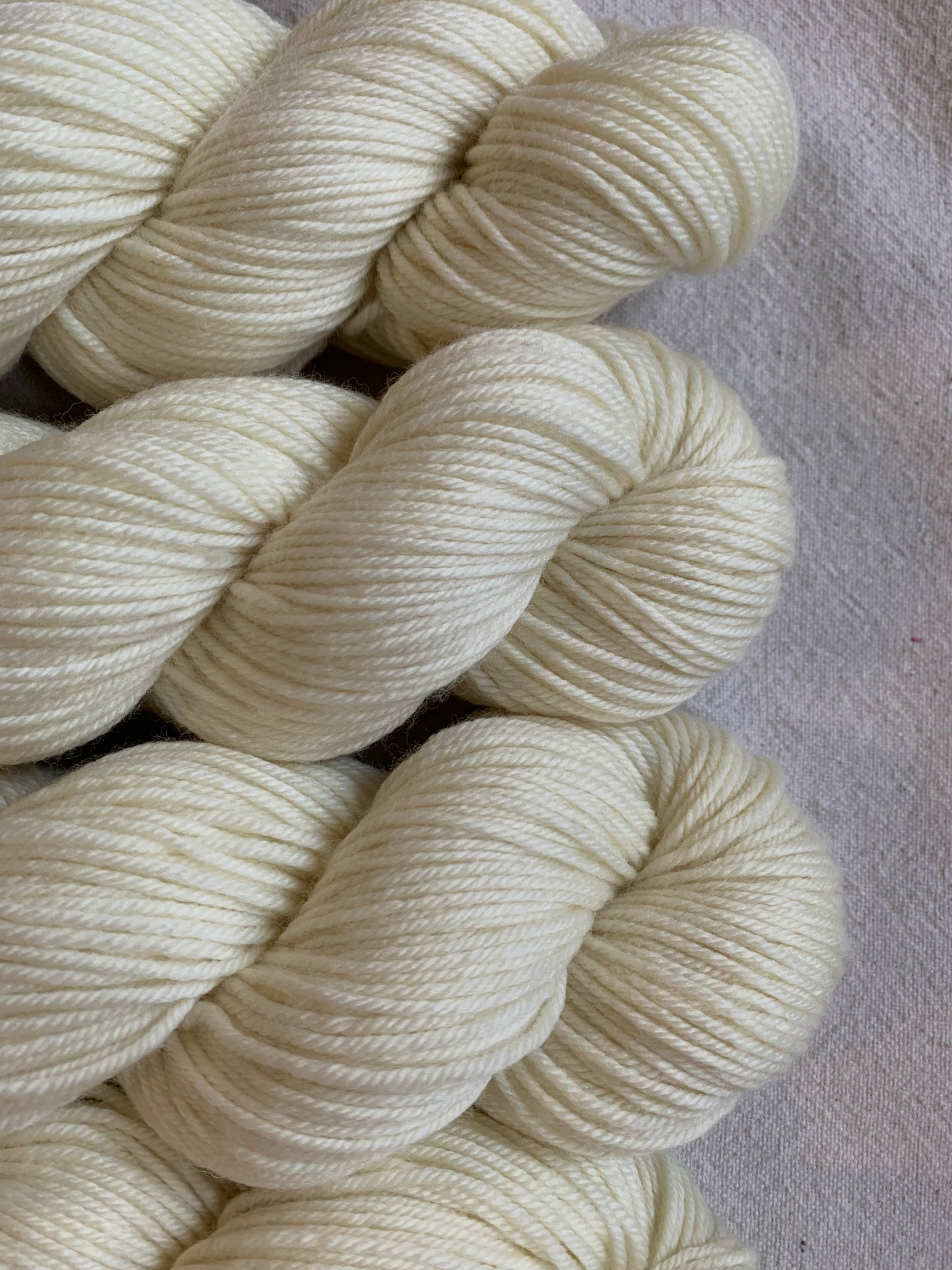 Effortless Gradients - merino dk - set of 10 mini skeins