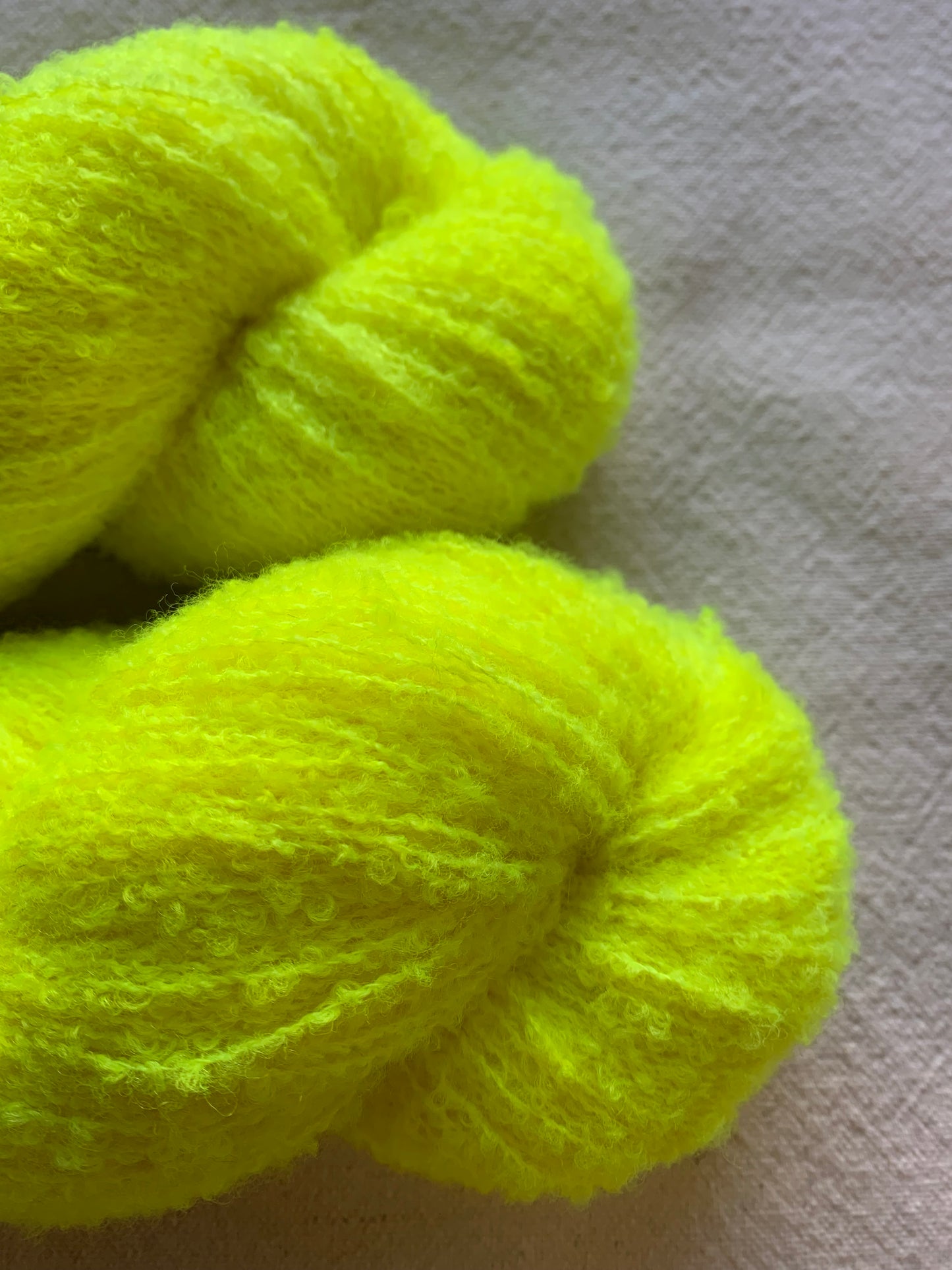 fine merino boucle