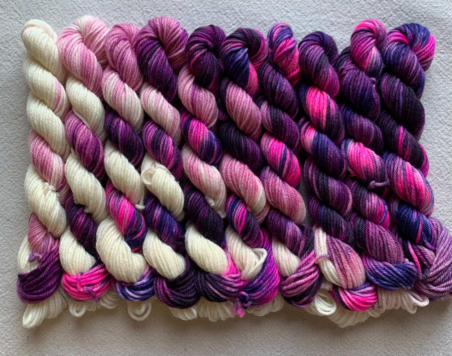 Effortless Gradients - merino dk - set of 10 mini skeins