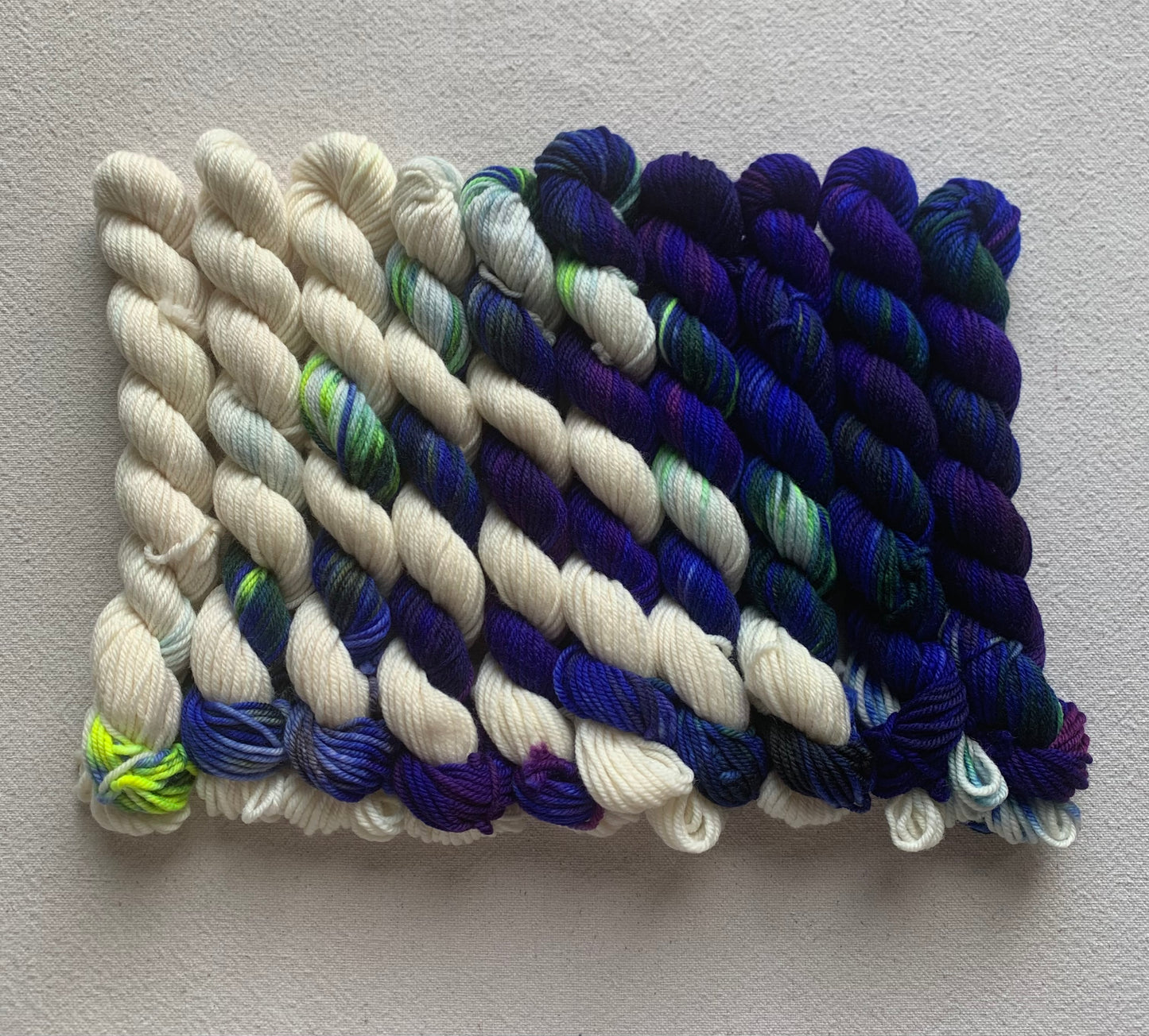 Effortless Gradients - merino dk - set of 10 mini skeins