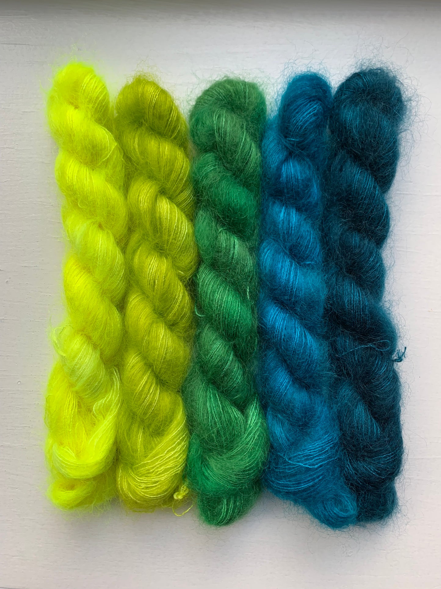 WOLKE mini skein set of 5 skeins